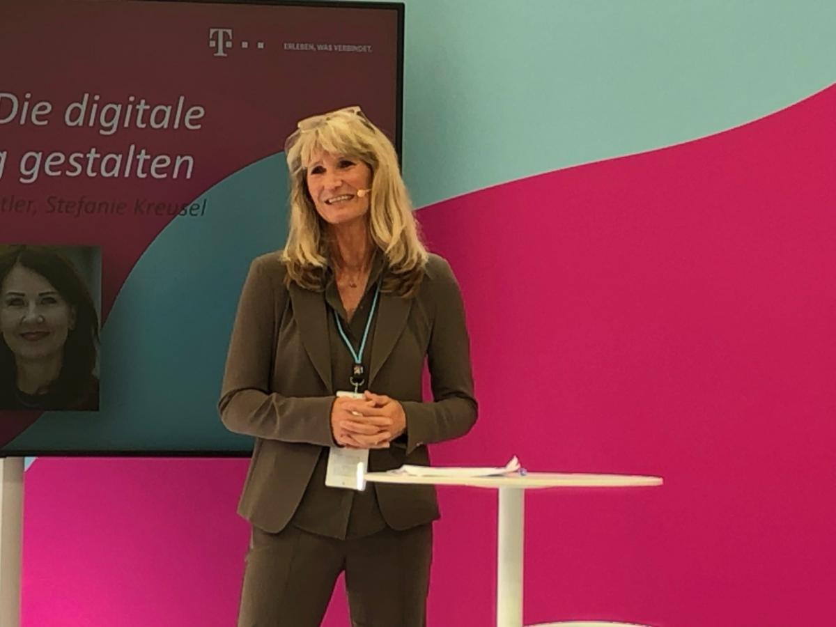 „Die digitale Zukunft der Bildung richtig gestalten" Sabine Mistler